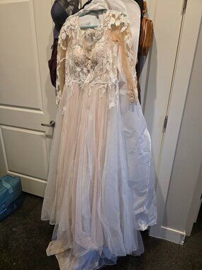 f15612 bridesmaid dress Kennedy Blue Eloise Platinum Bridesmaid Dress
